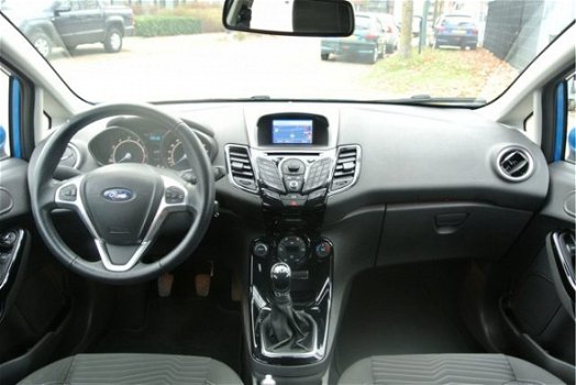Ford Fiesta - 1.0 EcoBoost Titanium Navigatie..Cruise control..PDC - 1