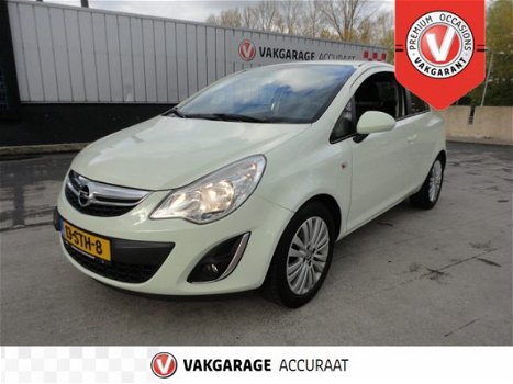 Opel Corsa - 1.2-16V Cosmo - 1