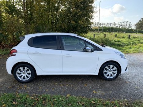 Peugeot 208 - 1.2 PureTech Urban Soul Navigatie PDC Enz - 1