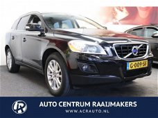 Volvo XC60 - 2.4 D5 AWD Summum LEDER NAVIGATIE CRUISE CONTROL TEL PDC AFN. TREKHAAK XENON ZEER MOOI