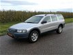 Volvo XC70 - 2.5 T Automaat | 7 Persoons | Leder | Cruise - 1 - Thumbnail