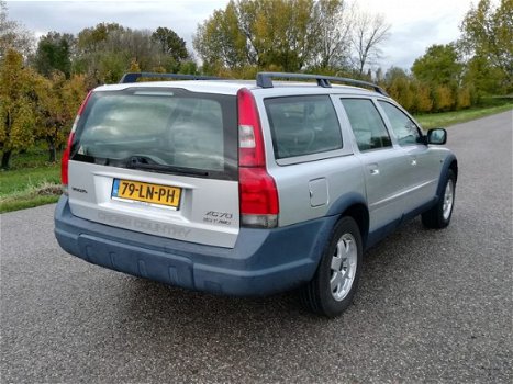 Volvo XC70 - 2.5 T Automaat | 7 Persoons | Leder | Cruise - 1