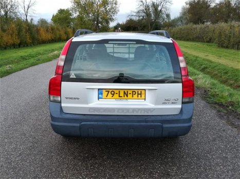 Volvo XC70 - 2.5 T Automaat | 7 Persoons | Leder | Cruise - 1