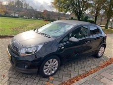 Kia Rio - 1.2 CVVT World Cup Edition CLIMA LEER LMV