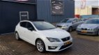 Seat Leon - 2.0 TDI FR DSG F1, Pano, Xenon, Navi - 1 - Thumbnail