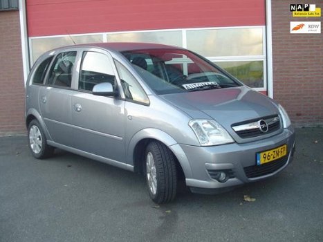 Opel Meriva - 1.6-16V Temptation // Automaat / Trekhaak - 1