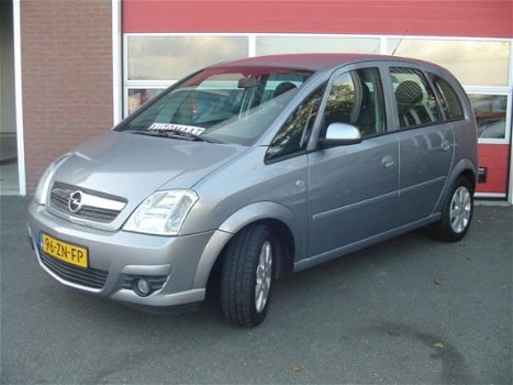 Opel Meriva - 1.6-16V Temptation // Automaat / Trekhaak - 1