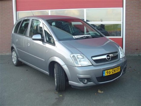 Opel Meriva - 1.6-16V Temptation // Automaat / Trekhaak - 1