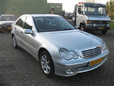 Mercedes-Benz C-klasse - 180 K. Classic Nette auto