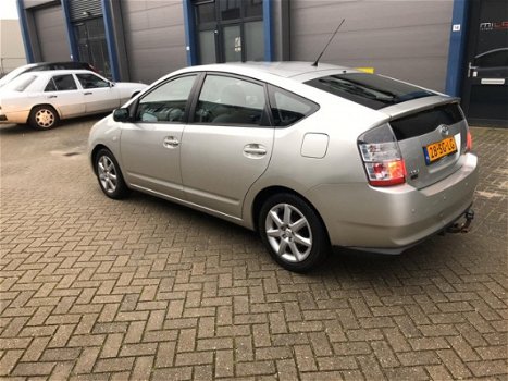 Toyota Prius - 1.5 VVT-i AIRCO, NAP, NAVI, DEALER ONDERHOUDEN, PARKEERSENSOR - 1