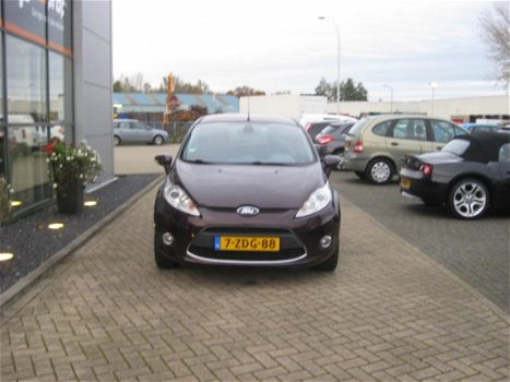 Ford Fiesta - 1.25 82PK GHIA - 1