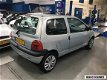 Renault Twingo - 1.2 16V nw apk airco stuurbekr - 1 - Thumbnail