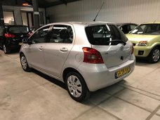 Toyota Yaris - 1.3 VVTi Sol 5 DEURS/AIRCO/NAP/APK