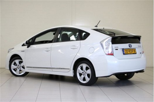 Toyota Prius - 1.8 Dynamic NAVIGATIE + AUTOMAAT - 1