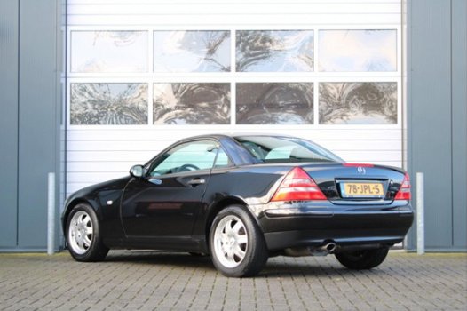 Mercedes-Benz SLK-klasse - 230 K. 193pk Automaat Airco/Cruise/Leder/Stoelverwarming/Elek.Ramen/C.V./ - 1