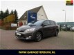 Toyota Verso - 1.8 VVT-i 5 Pers. (Airco, Cruise, Navi, Camera) - 1 - Thumbnail