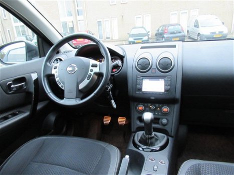 Nissan Qashqai - 1.6 TechView (Navigatie, Panoramadak, Cruise, Camera 360) - 1