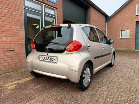 Toyota Aygo - 1.0-12V Calvin Klein AIRCO-LEER-LM.VELGEN - 1