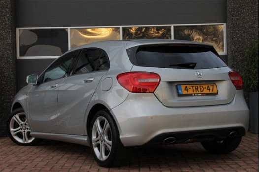 Mercedes-Benz A-klasse - 180 Ambition AUTOMAAT / XENON / NAVI / PDC / CRUISE - 1