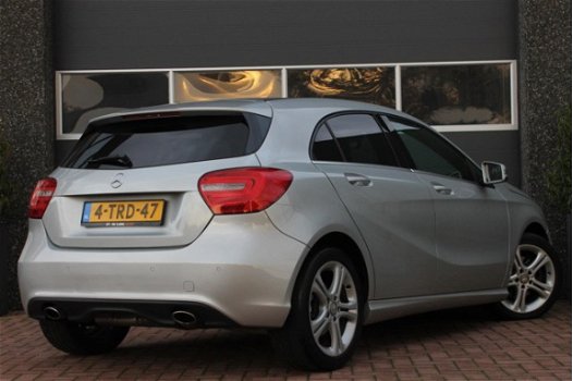 Mercedes-Benz A-klasse - 180 Ambition AUTOMAAT / XENON / NAVI / PDC / CRUISE - 1