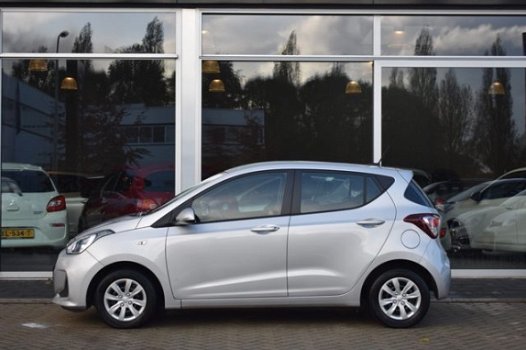 Hyundai i10 - 1.0i Go 2017 - 1