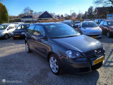 Volkswagen Polo - 1.4-16v Airco LM16 Nwe distributieriem+wpomp - 1