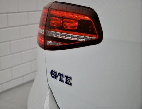 Volkswagen Golf - 1.4 GTE GTE 204 PK | leder |NAV | Pan dak | ex BTW - 1