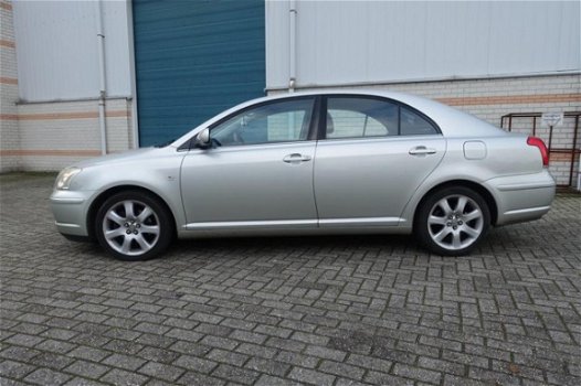 Toyota Avensis - 2.0 VVTi Linea Luna trekhaak - lm velgen - 1