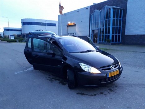 Peugeot 307 Break - 1.6-16V Navtech 2 e EIGENAAR / ZEER MOOIE /NAP/APK/AIRCO/INRUIL MOG - 1