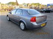 Opel Vectra - 2.2-16V Elegance - 1 - Thumbnail