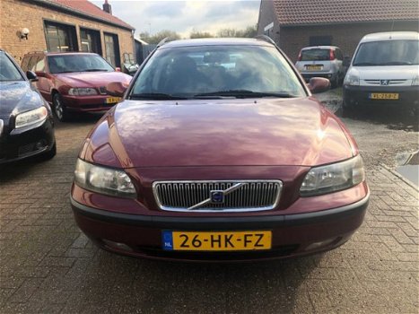 Volvo V70 - 2.4 170 pk Trekhaak - 1