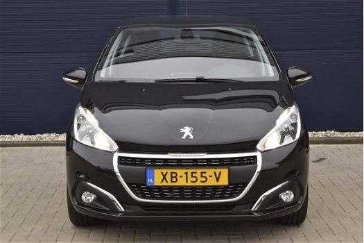 Peugeot 208 - 1.2 82 PK SIGNATURE, NAVI, PDC, CARPLAY, NIEUWE AUTO - 1