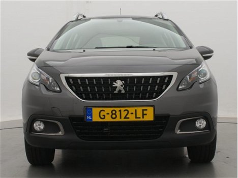 Peugeot 2008 - 1.2 82pk Allure | Navigatie | Parkeersensoren | Climate control | - 1