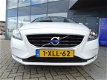 Volvo V40 - D4 Business Pack Connect - 1 - Thumbnail