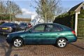 Toyota Corolla - 1.6 VVT-i Sol 5 deurs *AIRCO* Nieuwe APK - 1 - Thumbnail