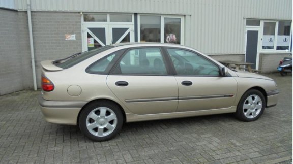 Renault Laguna - 3.0-24V V6 RXT Voor de liefhebber - 1