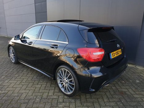 Mercedes-Benz A-klasse - 180 Prestige AMG Pakket Pano Led Xenon Camera Leder - 1