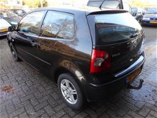 Volkswagen Polo - 1.4-16V Athene