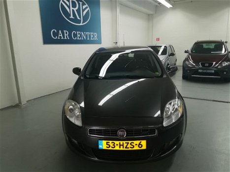 Fiat Bravo - 1.4 T-Jet Corporate actie luxe uitvoering - 1