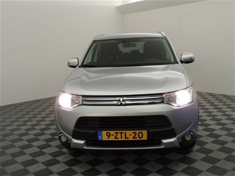 Mitsubishi Outlander - 2.0 PHEV Business Edition X-Line - 1