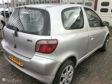 Toyota Yaris - 1.0-16V VVT-i - 1