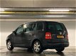 Volkswagen Touran - 2.0 TDI 140pk Highline - 1 - Thumbnail