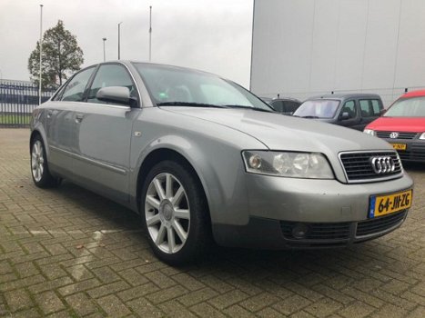 Audi A4 - 2.0 5V - 1