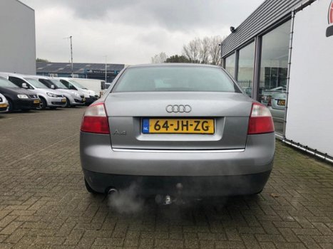 Audi A4 - 2.0 5V - 1