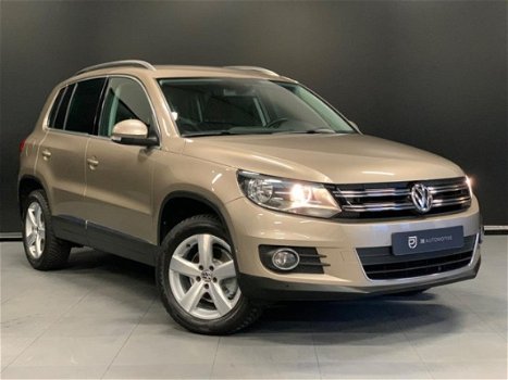 Volkswagen Tiguan - 2.0 TSI Sport&Style 4Motion DSG, Apple Carplay, Navi, PDC - 1