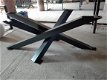 Tafel met eiken blad , zwarte spinnenpoot , massief hout 240 x 100 x 75 - 3 - Thumbnail