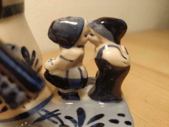Delfts Blauw kuspaar met molen - nieuw - Afbeelding 2
