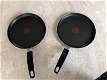 2 Tefal pannenkoeken pannen, als nieuw doorsnede 26 cm, niet geschikt voor Inductie. - 1 - Thumbnail