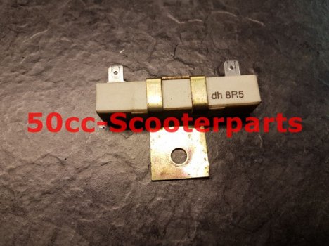 Resistor / Weerstand Mbk Equalis 3Wgh53701000 Gebruikt - 1