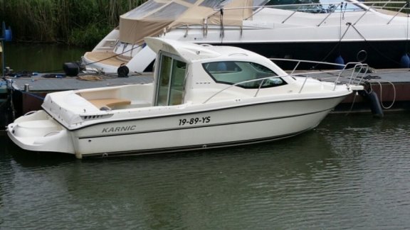 Karnic 2265 met Mercruiser 3 liter - 2